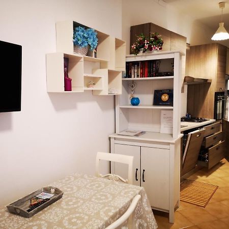 Alfieri Home Holiday Рим Екстериор снимка