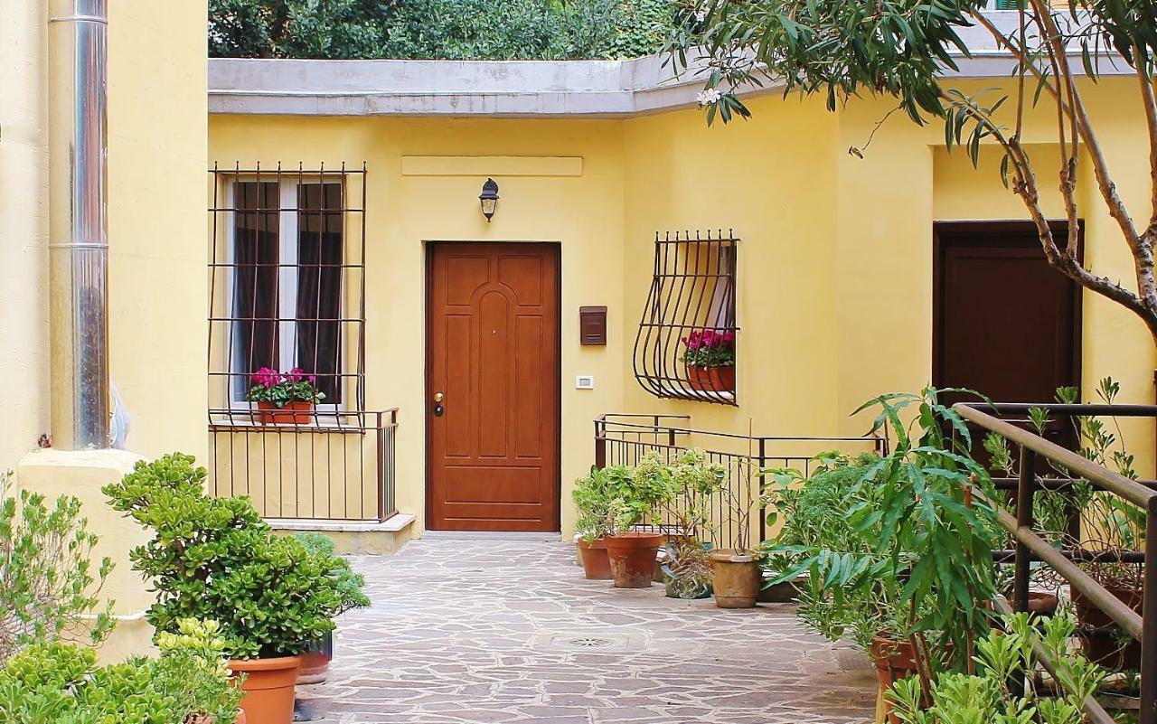 Alfieri Home Holiday Рим Екстериор снимка